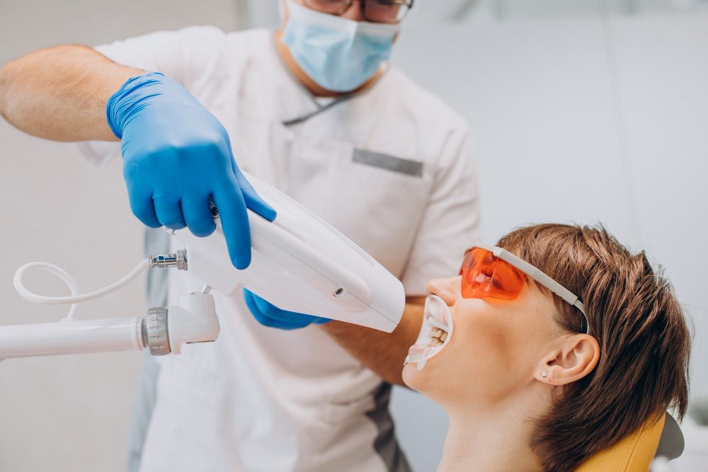 in-chair teeth whitening philips zoom whitening northmead