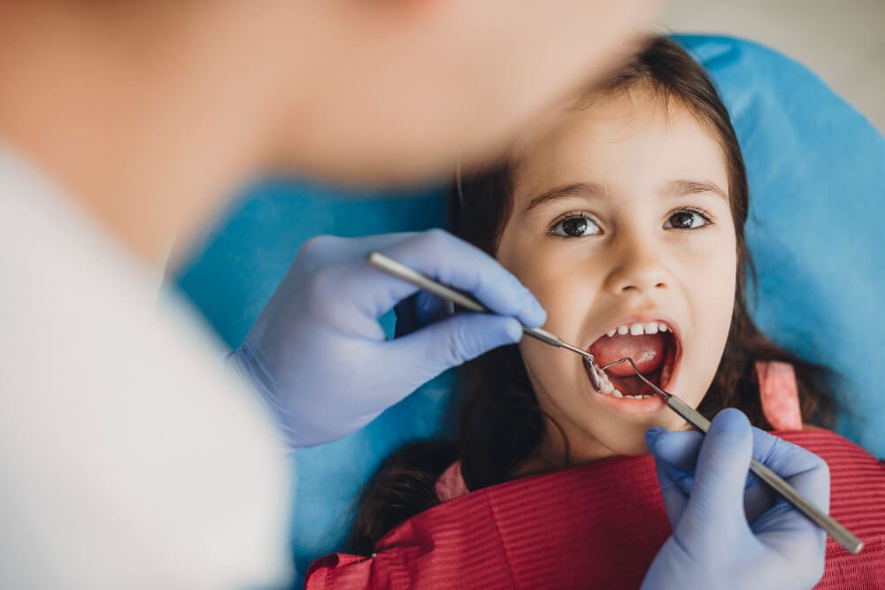 kids first dental visit key facts and tips